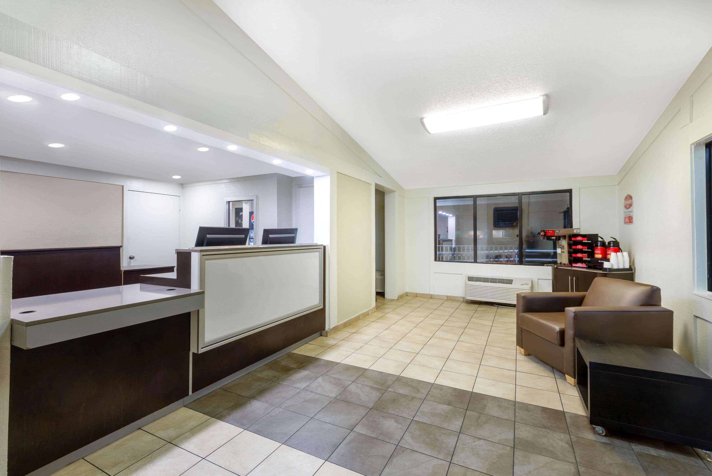 Travelodge By Wyndham / Philadelphia Airport 2*